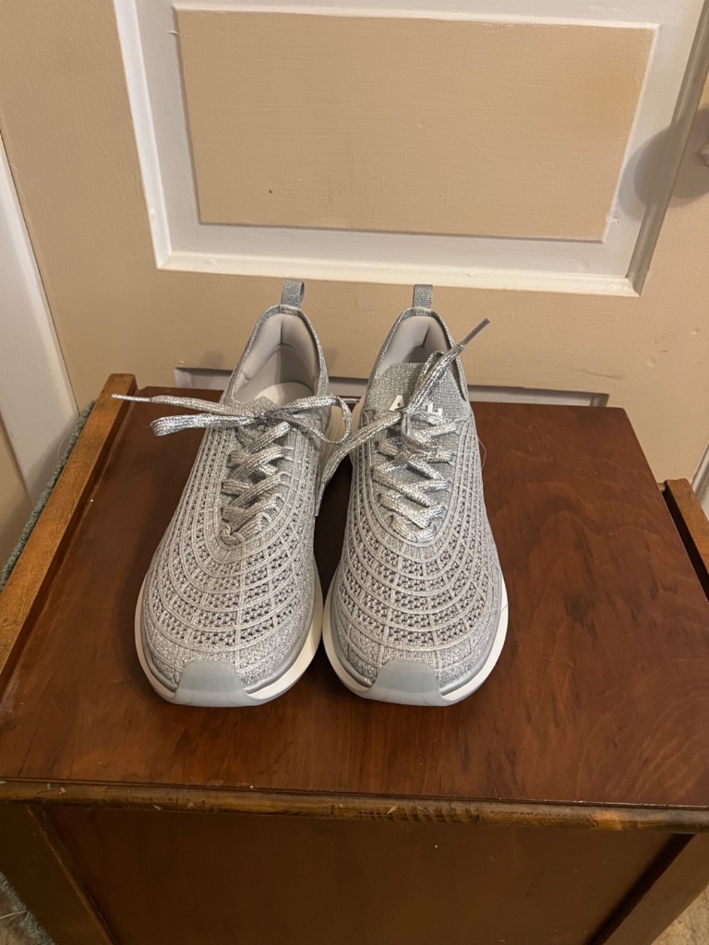 Sz9.5. Women's APL Silver Knit Slip-On Sneakers